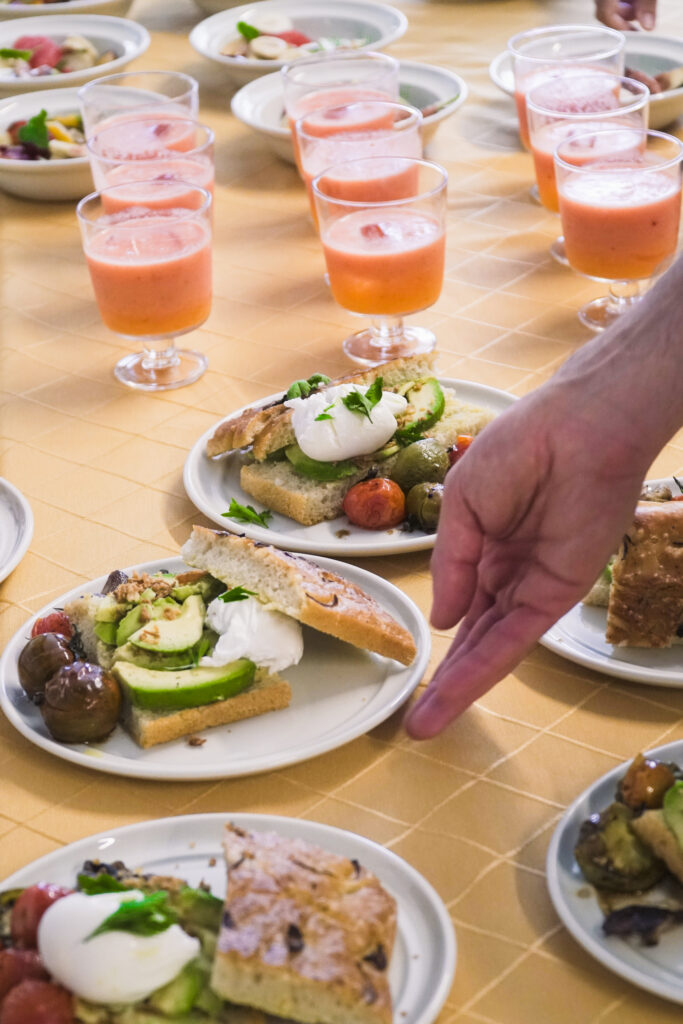 Comida e bebidas vegan no Temporada Social Club Porto